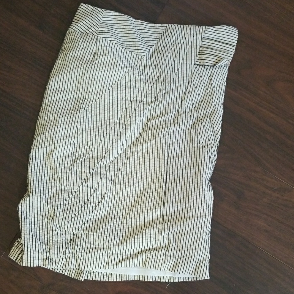 Eva Franco pleated look pencil skirt sz 0